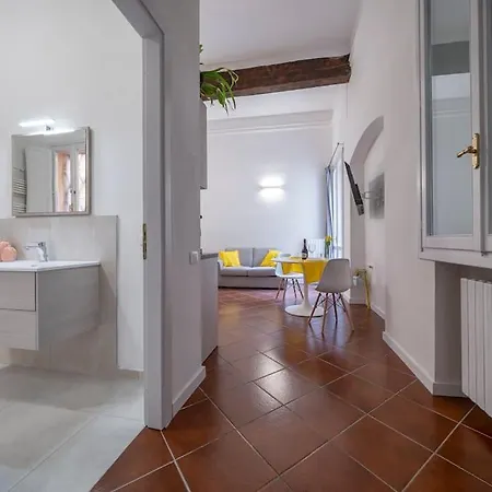 Ghirlandina - Fantastico Loft In Centro Citta Apartmán